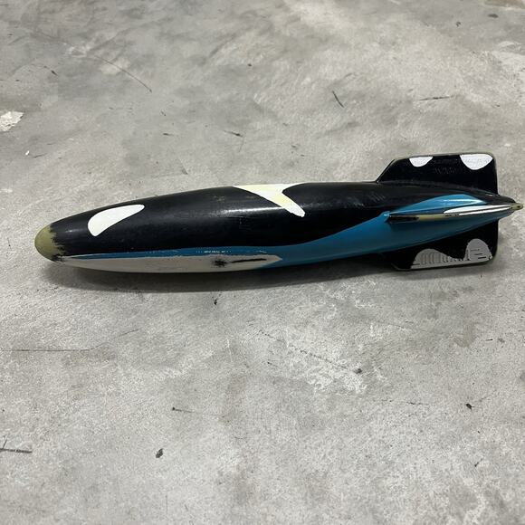 SwimWays Toypedo Orca Whale Torpedo 10” Vintage Swimming Pool Diving Toy - Picture 1 of 6